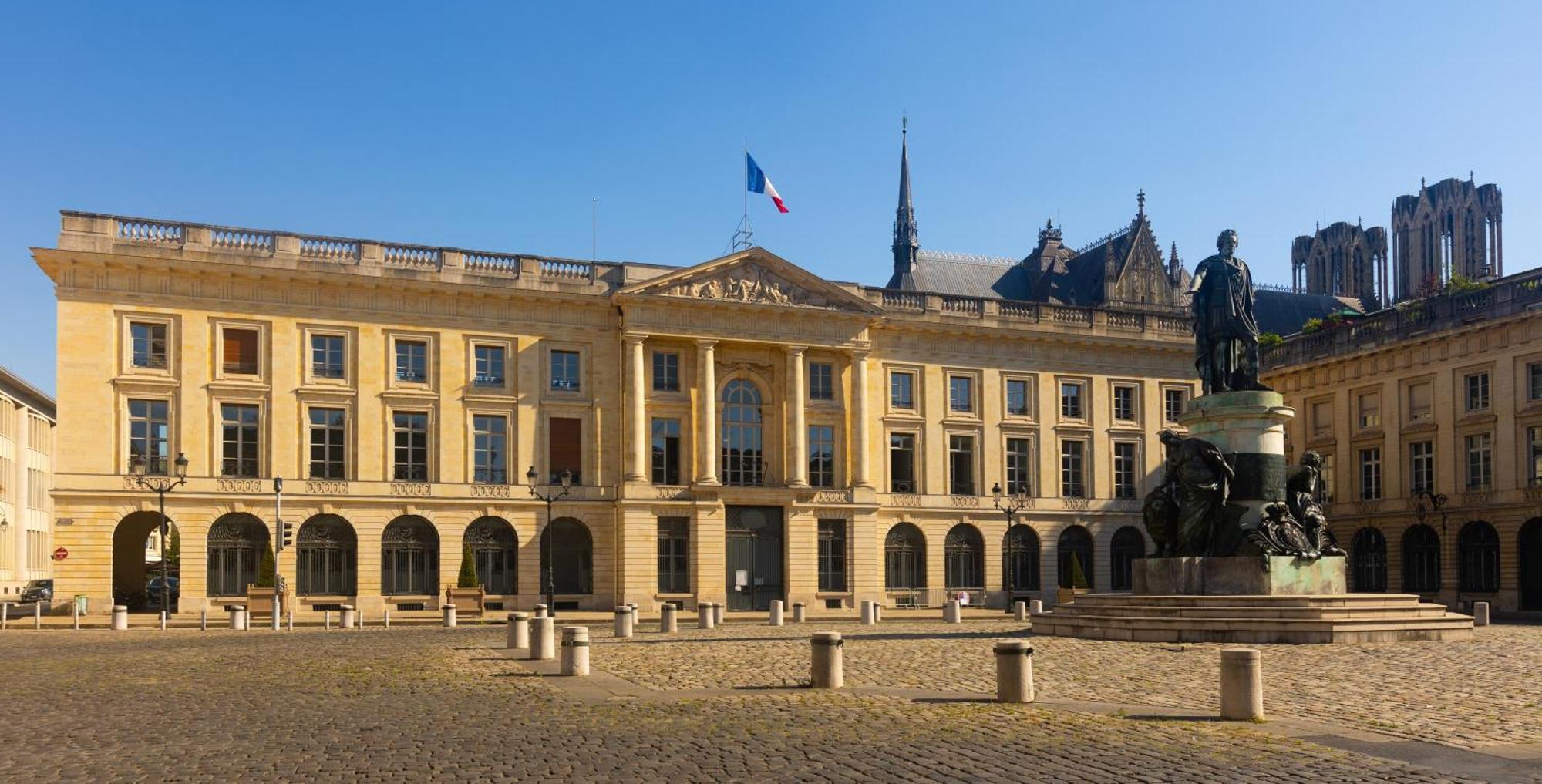 Le Cosy - Charmant 2 Chambres - Hyper Centre Reims Exteriör bild