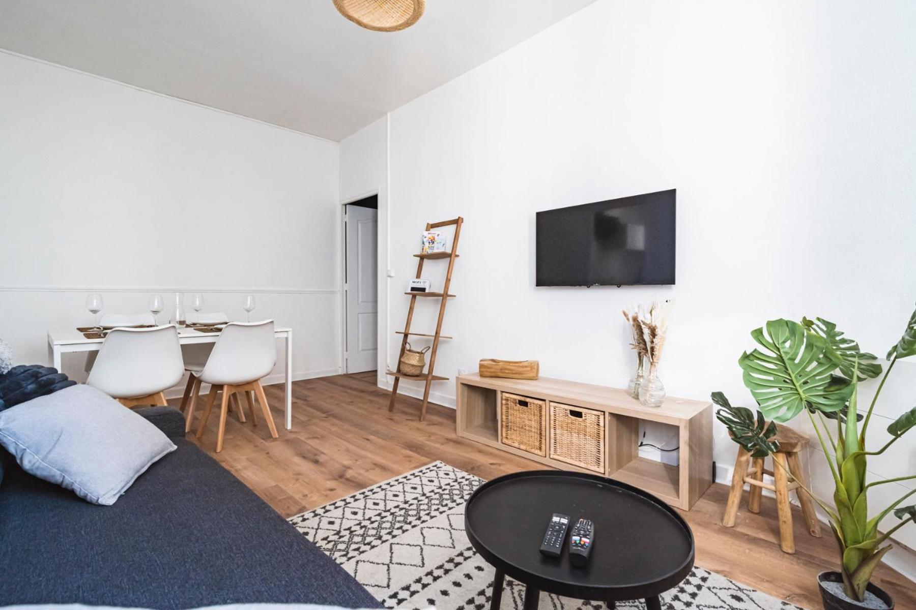 Le Cosy - Charmant 2 Chambres - Hyper Centre Reims Exteriör bild